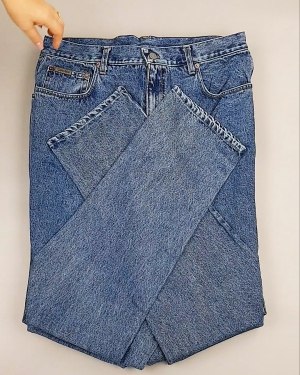 Фотография  540 - Джинсы CALVIN KLEIN муж #7,6 кг, ЛОТ №7020 оптом в Салехарде и Ямало-Ненецком АО