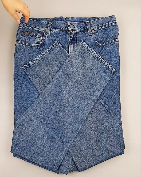 Фотография  783 - Джинсы CALVIN KLEIN муж #7,6 кг, ЛОТ №7020 оптом в Салехарде и Ямало-Ненецком АО