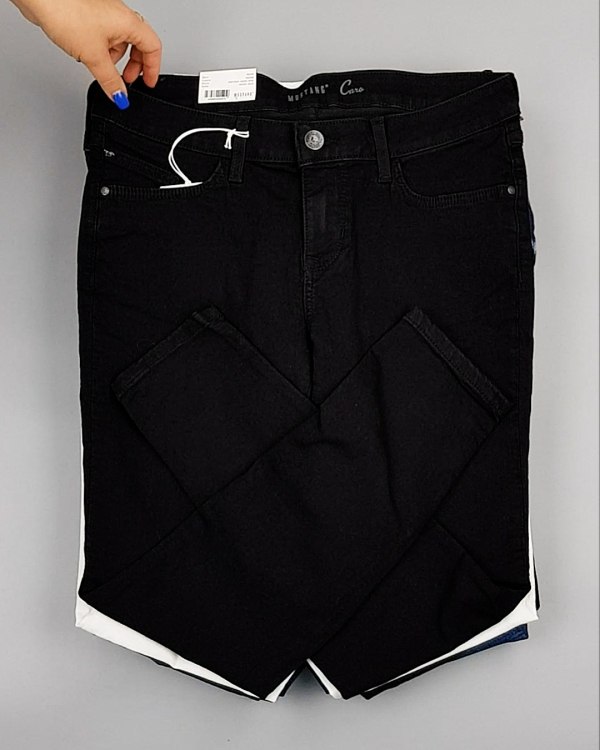 Фотография  561 - Джинсы MUSTANG м/ж#5 кг, ЛОТ №6961 оптом в Салехарде и Ямало-Ненецком АО