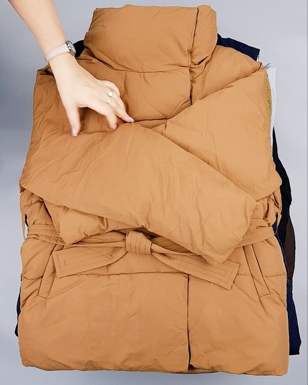 Фотография  958 - Верхняя одежда Дания#9,9 кг, ЛОТ №7057 оптом в Салехарде и Ямало-Ненецком АО