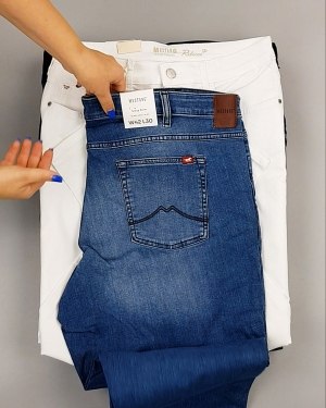 Фотография  756 - Джинсы MUSTANG м/ж#5 кг, ЛОТ №6961 оптом в Салехарде и Ямало-Ненецком АО