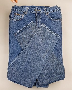 Фотография  935 - Джинсы CALVIN KLEIN муж #7,6 кг, ЛОТ №7021 оптом в Салехарде и Ямало-Ненецком АО