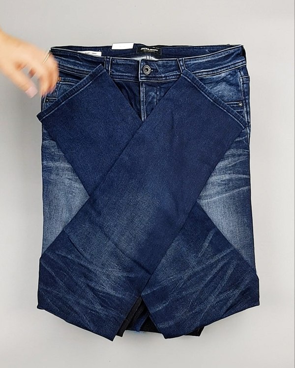 Фотография  643 - Джинсы JACK JONES 094#10 кг, ЛОТ №6980 оптом в Салехарде и Ямало-Ненецком АО