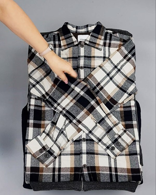 Фотография  595 - JACK JONES men mix 104#18 кг, ЛОТ №7043 оптом в Салехарде и Ямало-Ненецком АО