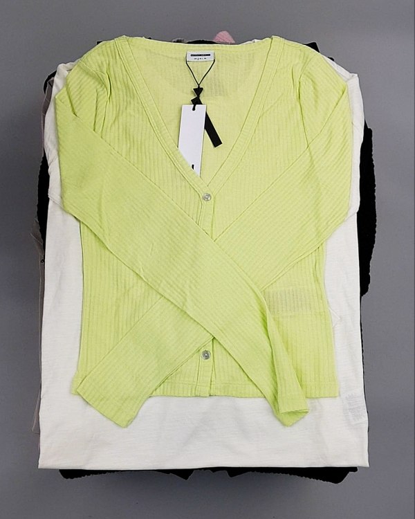 Фотография  731 - NOISY MAY Winter mix 104#15 кг, ЛОТ №7140 оптом в Салехарде и Ямало-Ненецком АО