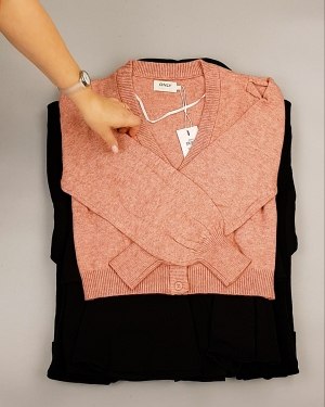 Фотография  237 - ONLY Winter mix 104#15 кг, ЛОТ №7182 оптом в Салехарде и Ямало-Ненецком АО