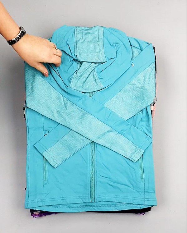 Фотография  783 - KIDS mix Italy 114#5 кг, ЛОТ №7285 оптом в Салехарде и Ямало-Ненецком АО