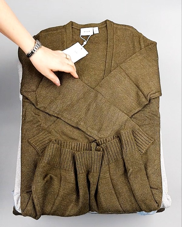 Фотография  851 - Кардиганы VILA W 104#7 кг, ЛОТ №7381 оптом в Салехарде и Ямало-Ненецком АО