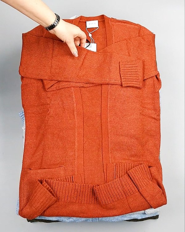 Фотография  841 - Кардиганы VILA W 104#7 кг, ЛОТ №7382 оптом в Салехарде и Ямало-Ненецком АО