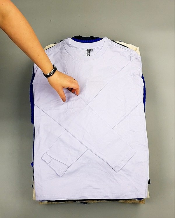 Фотография  487 - Bestseller Winter mix 104#15 кг, ЛОТ №7347 оптом в Салехарде и Ямало-Ненецком АО