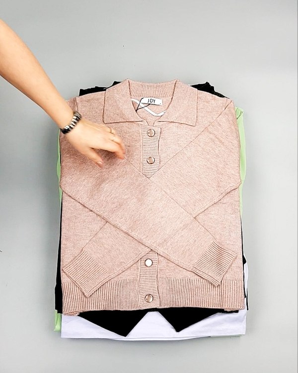 Фотография  474 - Bestseller Winter mix 104#15 кг, ЛОТ №7346 оптом в Салехарде и Ямало-Ненецком АО