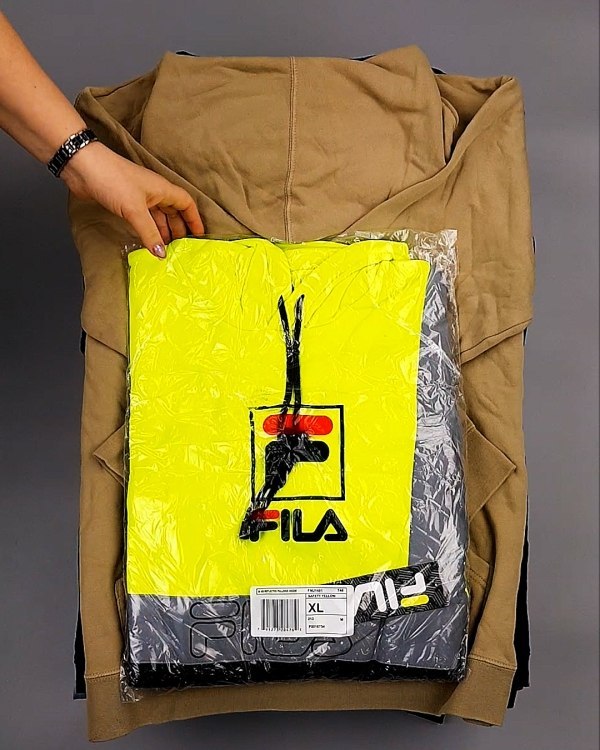 Фотография  468 - Толстовки СТОК CAN 0424#10 кг, ЛОТ №7447 оптом в Салехарде и Ямало-Ненецком АО