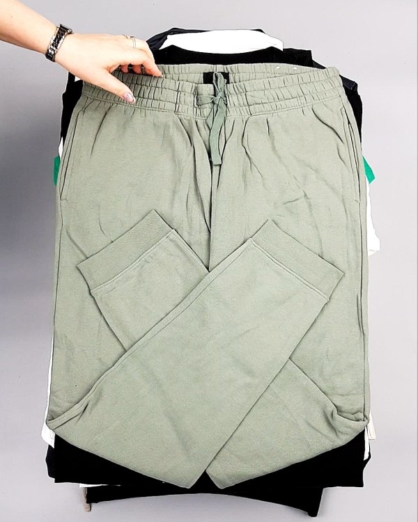 Фотография  908 - 12191 H&M mix textil 1224#25 кг, ЛОТ №7489 оптом в Салехарде и Ямало-Ненецком АО