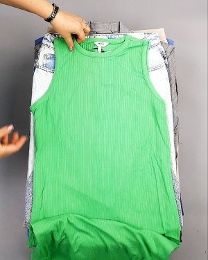 Фотография  138 - Bestseller Summer mix 104#15 кг, ЛОТ №7491 оптом в Салехарде и Ямало-Ненецком АО