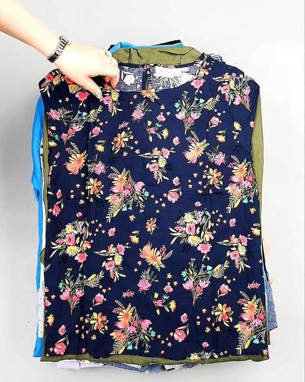 Фотография  632 - Bestseller Summer mix 104#15 кг, ЛОТ №7495 оптом в Салехарде и Ямало-Ненецком АО