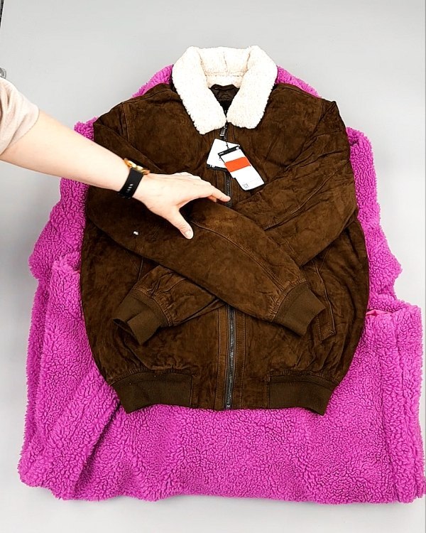 Фотография  467 - Верхняя одежда м/ж C&A 025#10 кг оптом в Салехарде и Ямало-Ненецком АО