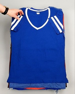 Фотография  734 - Футболки СТОК CAN 084#5 кг, ЛОТ №7839 оптом в Салехарде и Ямало-Ненецком АО