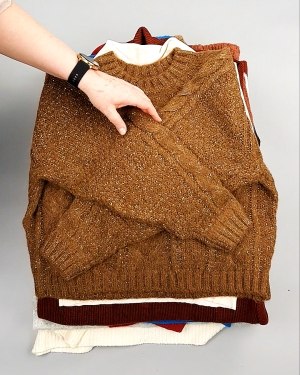 Фотография  876 - Джемпера СТОК CAN 084#7 кг, ЛОТ №7651 оптом в Салехарде и Ямало-Ненецком АО