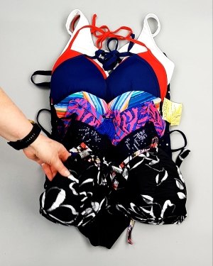 Фотография  847 - Купальники СТОК CAN 124#5 кг, ЛОТ №7690 оптом в Салехарде и Ямало-Ненецком АО