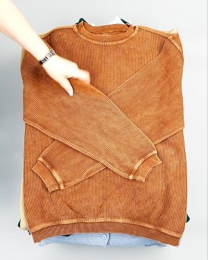 Фотография  986 - SWEATSHIRT CAN 084#10 кг, ЛОТ №7620 оптом в Салехарде и Ямало-Ненецком АО