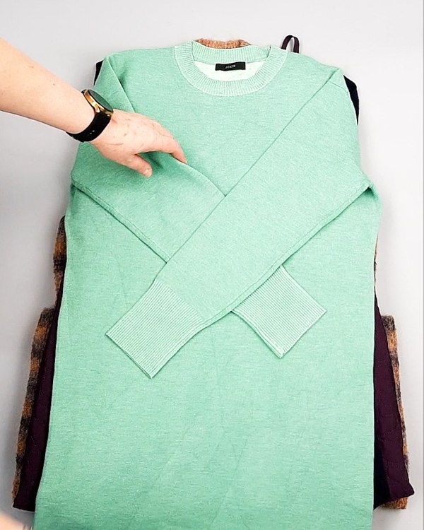 Фотография  876 - Платья СТОК CAN зима 084#7 кг оптом в Салехарде и Ямало-Ненецком АО