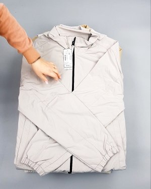 Фотография  864 - Верхняя одежда весна TOM TAILOR 124#7,1 кг, ЛОТ №7580 оптом в Салехарде и Ямало-Ненецком АО