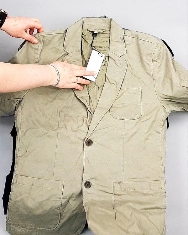 Фотография  723 - Пиджаки муж AMAZON 015#7,8 кг, ЛОТ №7774 оптом в Салехарде и Ямало-Ненецком АО