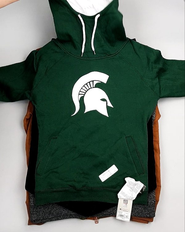 Фотография  325 - AMAZON mix муж весна 015#15 кг оптом в Салехарде и Ямало-Ненецком АО