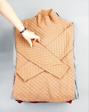 Фотография  685 - SWEATSHIRT CAN 084#10 кг, ЛОТ №7619 оптом в Салехарде и Ямало-Ненецком АО