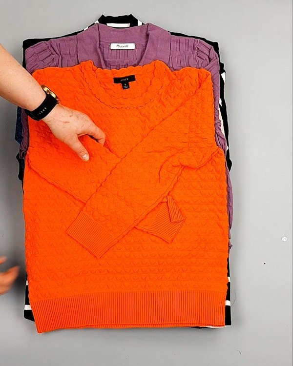 Фотография  891 - Джемпера легкие СТОК CAN 084#7 кг оптом в Салехарде и Ямало-Ненецком АО