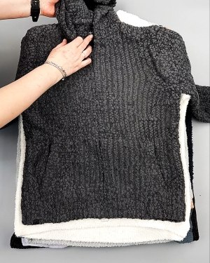 Фотография  355 - Джемпера СТОК CAN 084#7 кг, ЛОТ №7648 оптом в Салехарде и Ямало-Ненецком АО