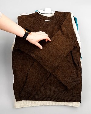 Фотография  144 - Джемпера СТОК CAN 084#7 кг, ЛОТ №7647 оптом в Салехарде и Ямало-Ненецком АО