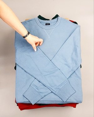 Фотография  226 - SWEATSHIRT CAN 084#10 кг, ЛОТ №7619 оптом в Салехарде и Ямало-Ненецком АО