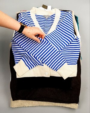 Фотография  499 - Джемпера СТОК CAN 084#7 кг оптом в Салехарде и Ямало-Ненецком АО