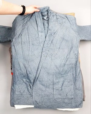 Фотография  467 - Кардиганы СТОК CAN 084#7 кг, ЛОТ №7673 оптом в Салехарде и Ямало-Ненецком АО