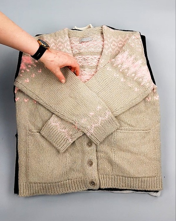 Фотография  612 - Джемпера СТОК CAN 084#7 кг, ЛОТ №7649 оптом в Салехарде и Ямало-Ненецком АО