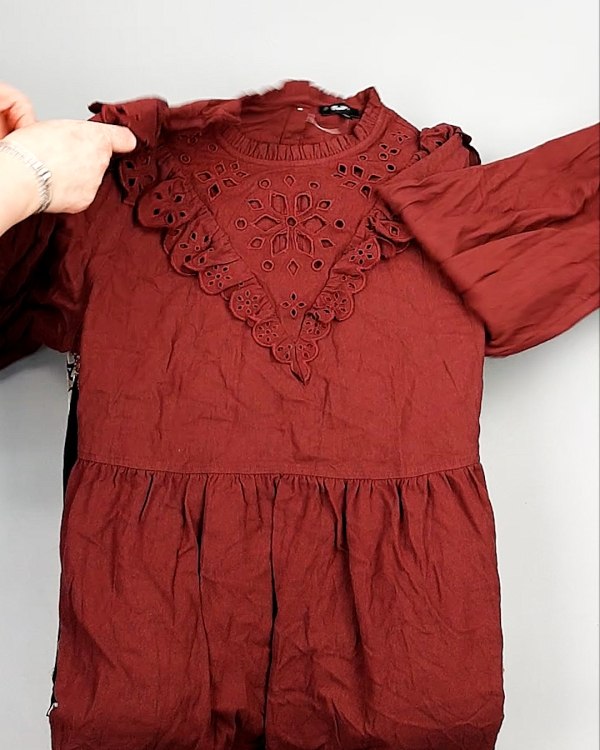 Фотография  704 - Платья СТОК CAN зима 084#7 кг, ЛОТ №7827 оптом в Салехарде и Ямало-Ненецком АО