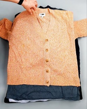 Фотография  128 - Джемпера СТОК CAN 084#7 кг, ЛОТ №7648 оптом в Салехарде и Ямало-Ненецком АО