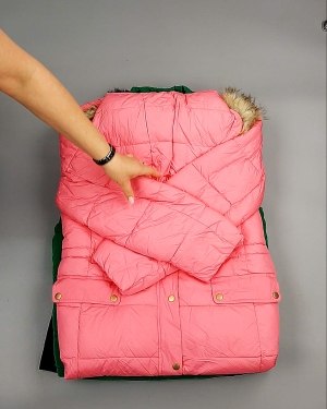 Фотография  233 - Верхняя одежда AMAZON жен 015#10 кг, ЛОТ №7712 оптом в Салехарде и Ямало-Ненецком АО