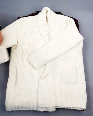 Фотография  321 - Кардиганы СТОК CAN 084#7 кг, ЛОТ №7674 оптом в Салехарде и Ямало-Ненецком АО