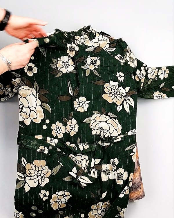 Фотография  462 - Платья СТОК CAN зима 084#7 кг, ЛОТ №7827 оптом в Салехарде и Ямало-Ненецком АО