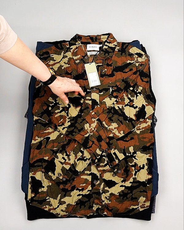 Фотография  336 - AMAZON mix муж весна 015#15 кг, ЛОТ №7738 оптом в Салехарде и Ямало-Ненецком АО