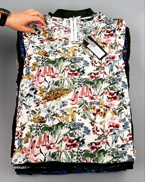 Фотография  149 - Блузки Bestseller+DK 035#5 кг оптом в Салехарде и Ямало-Ненецком АО