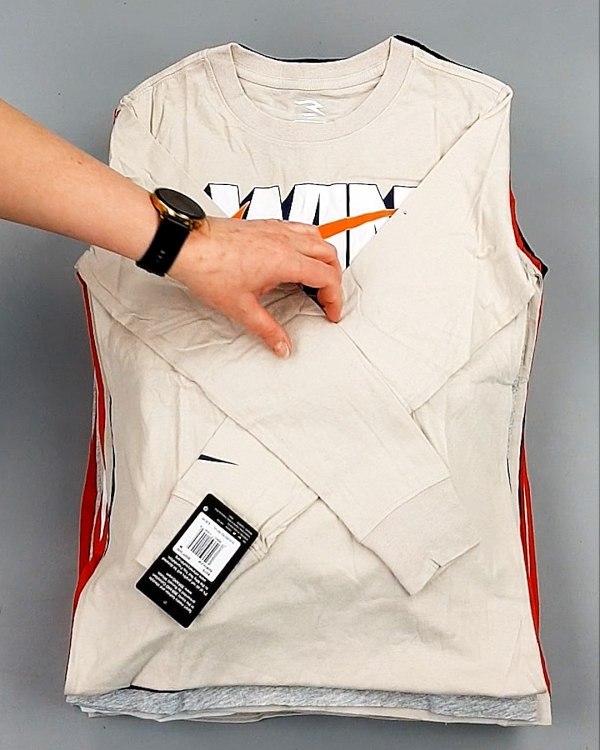 Фотография  895 - Тонковки детские NIKE CAN 084#5 кг, ЛОТ №7971 оптом в Салехарде и Ямало-Ненецком АО