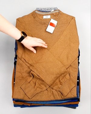 Купить Джемпера легкие мужские C&A 025#7 кг, ЛОТ №7876 оптом в Салехарде и Ямало-Ненецком АО