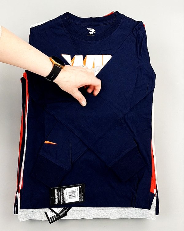 Фотография  905 - Тонковки детские NIKE CAN 084#5 кг, ЛОТ №7970 оптом в Салехарде и Ямало-Ненецком АО