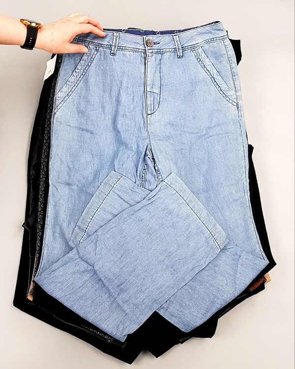 Фотография  281 - Брюки женские лето C&A 025#10 кг, ЛОТ №7894 оптом в Салехарде и Ямало-Ненецком АО