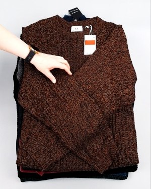 Фотография  571 - Джемпера мужские C&A 025#7 кг, ЛОТ №7887 оптом в Салехарде и Ямало-Ненецком АО