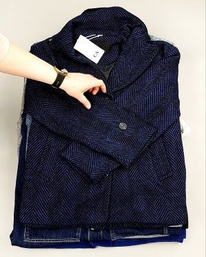 Фотография  204 - Ветровки м/ж C&A 025#10 кг, ЛОТ №7865 оптом в Салехарде и Ямало-Ненецком АО