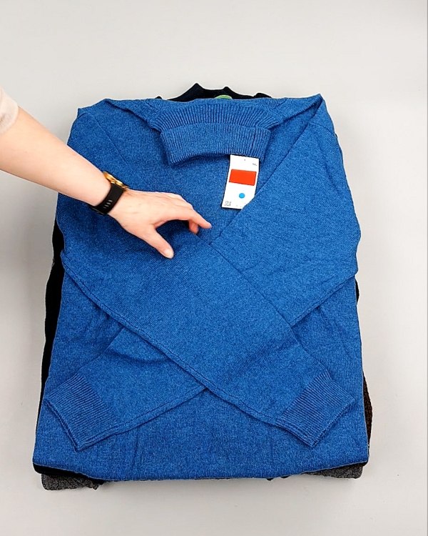 Фотография  807 - Джемпера мужские C&A 025#7 кг, ЛОТ №7889 оптом в Салехарде и Ямало-Ненецком АО